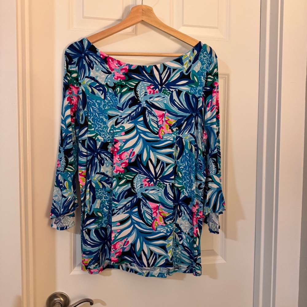 Lilly Pulitzer EUC Fontaine size large 3/4 sleeve in Maldives Green Hype It Up